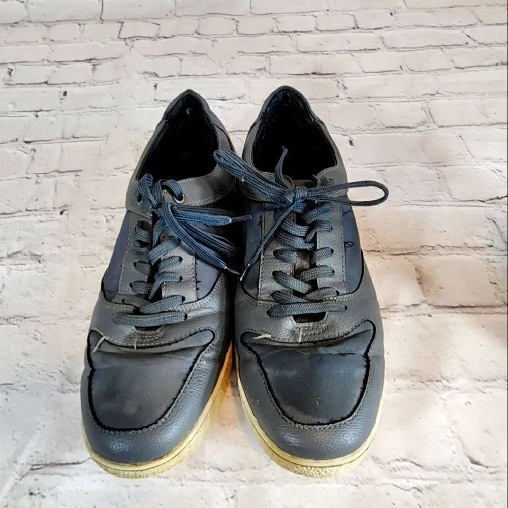 Men's Alfani sneakers, size 10.5